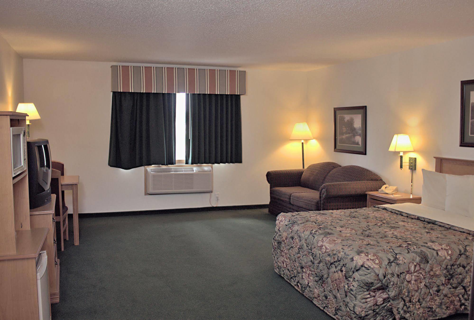 Americas Best Value Inn Annandale Room photo